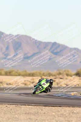 media/Dec-07-2025-CVMA (Sun) [[3e7d2de5dc]]/Race 17-Amateur Formula Middleweight/